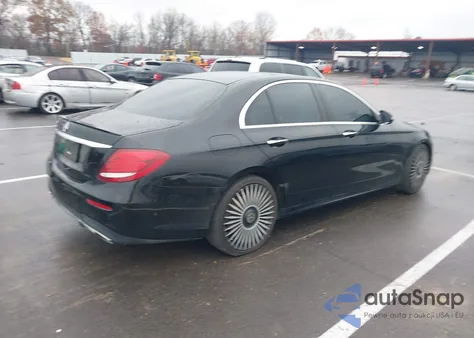 2018 Mercedes-Benz E 300 из США, поврежденный, VIN WDDZF4JB7JA479323